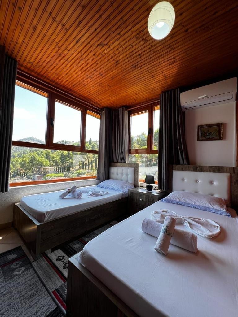 Guesthouse Emiljano Берат Экстерьер фото